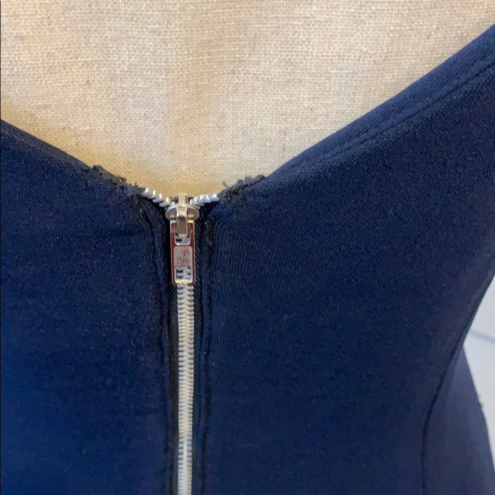 Tracy Reese 4 exceptional seam “scuba” navy dress - Picture 8 of 9